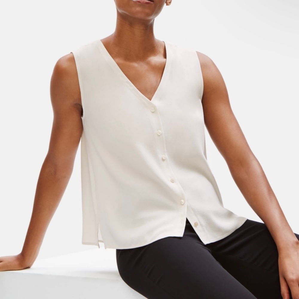 Eileen Fisher Silk Georgette Crepe V-Neck Button Front Shell in Bone